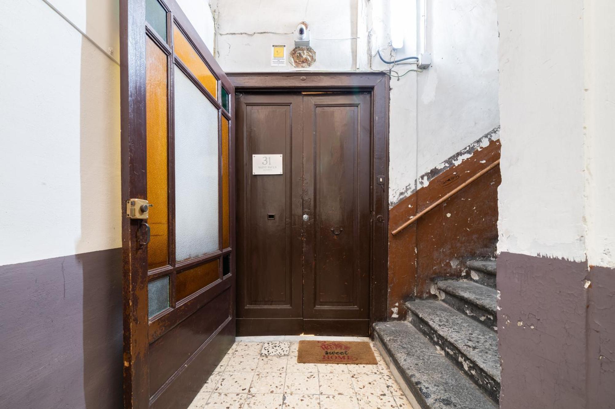31 Saint Paul'S Apartment By Domusextra Napoli Exterior foto